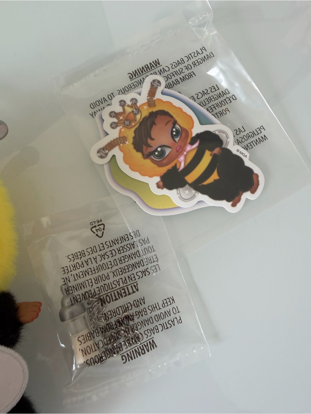 Bratz Bratziez Bee Queen B Nevra bag charm Keychain blind box plush doll - Picture 8 of 9